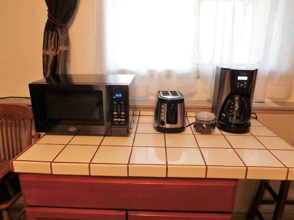 New Charming 2 Bedrooms Unit Close To Everything Oakhurst Buitenkant foto