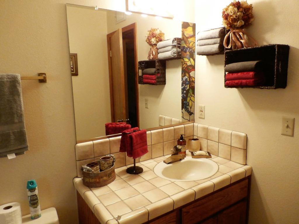 New Charming 2 Bedrooms Unit Close To Everything Oakhurst Buitenkant foto